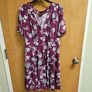Torrid Size 1 V Neck Dress